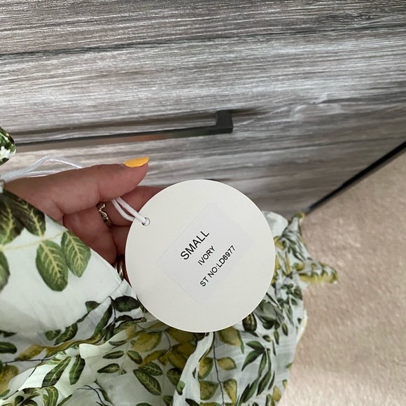 NWT Hello Molly wrap dress - Picture 6 of 6